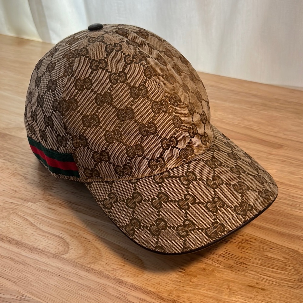 Gucci
Brown Original GG Canvas Baseball Cap XL adjustable